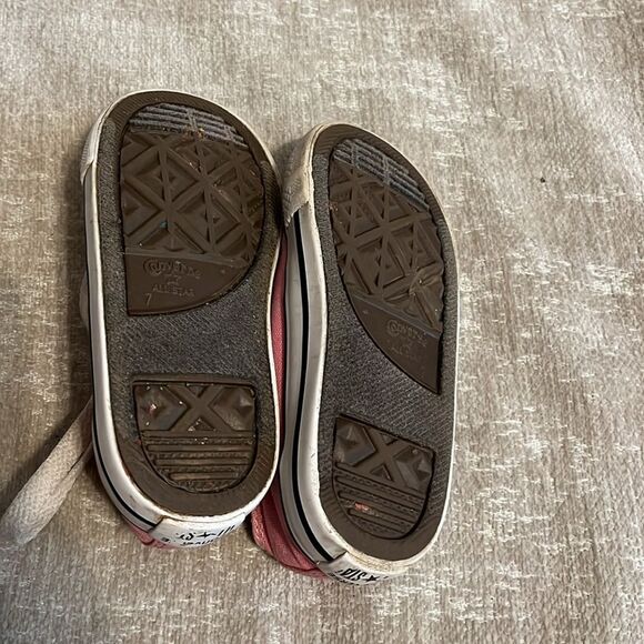 Converse Pink and White Classic Sneakers - Picture 6 of 10